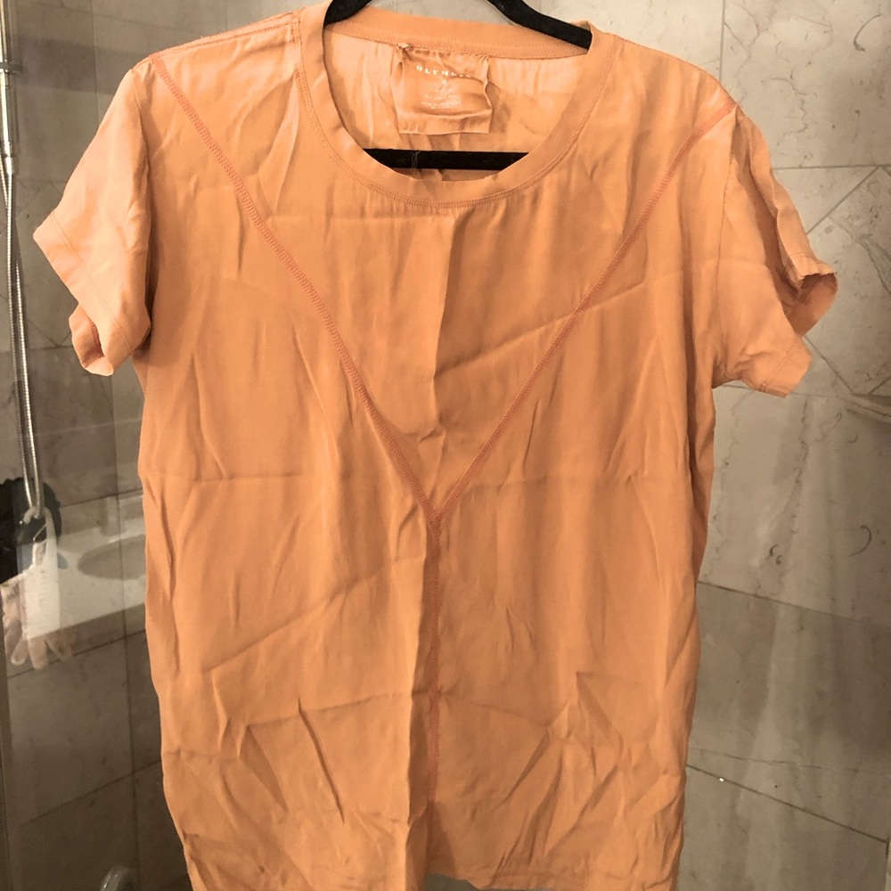 BNWOT Olympia Etal HELIX tee in rust